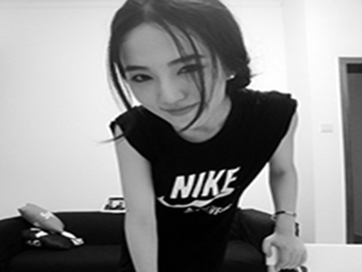 少妇被按摩师摸高潮了,虚拟触感游戏，浪漫高潮体验